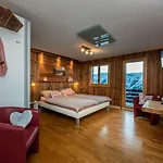 Slalom Hotel 3*
